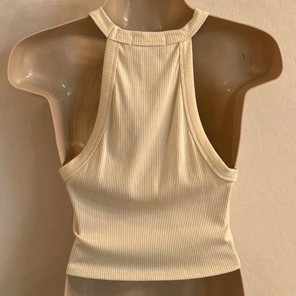 Crop Tank - Picture 2 of 5